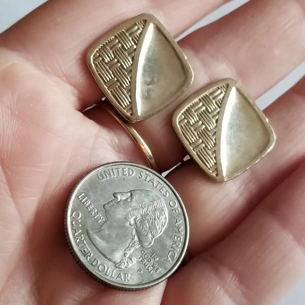 Vintage cufflinks gold tone cuff links basketweave texture